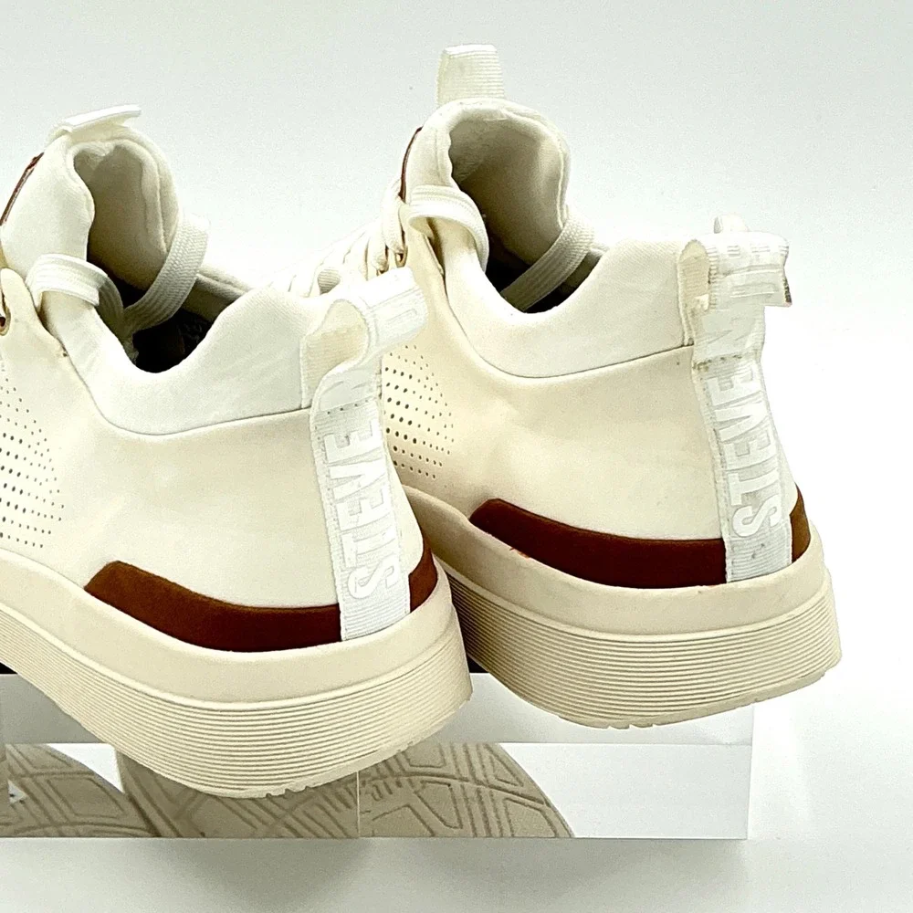 Steve Madden Mens Size 8 Cream Off White Perforated Low Top Sneakers Pyper